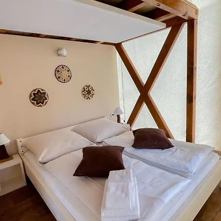 Safarizelt Kion Apartment *